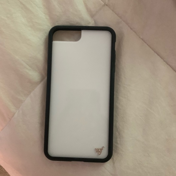 Wildflowers Accessories - White wildflower iPhone 7/8 plus case